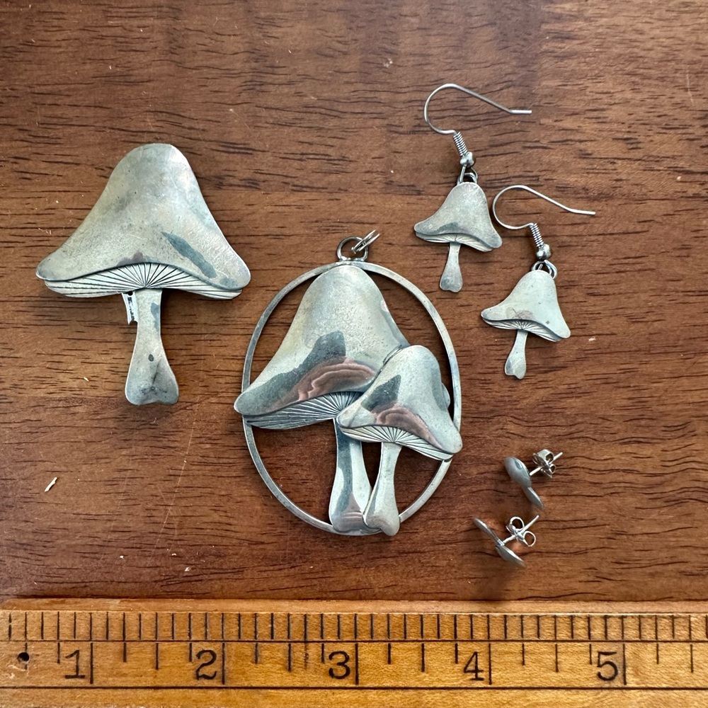 Vintage Sterling Silver Mushroom Jewelry Set